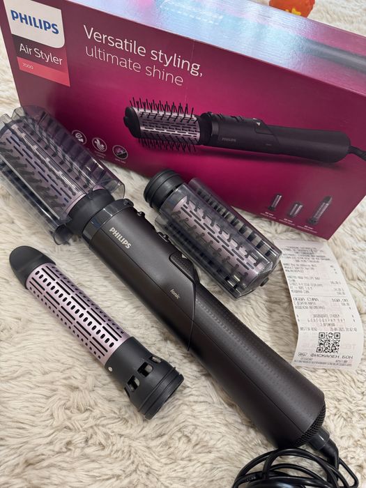 Маша Philips Air Styler 7000