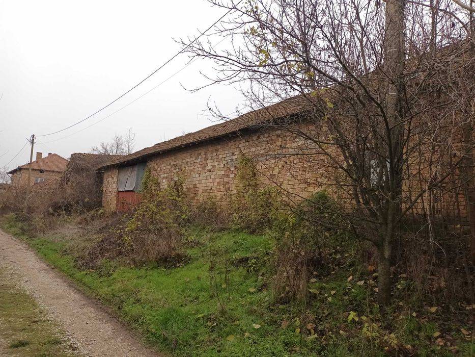 Продавам къща в обл Видин ниска цена