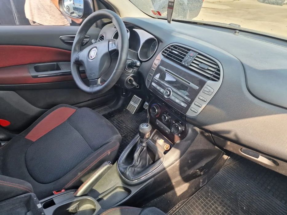 Dezmembram Fiat Bravo, an 2010, 1.6 16 valve Diesel, Euro 5