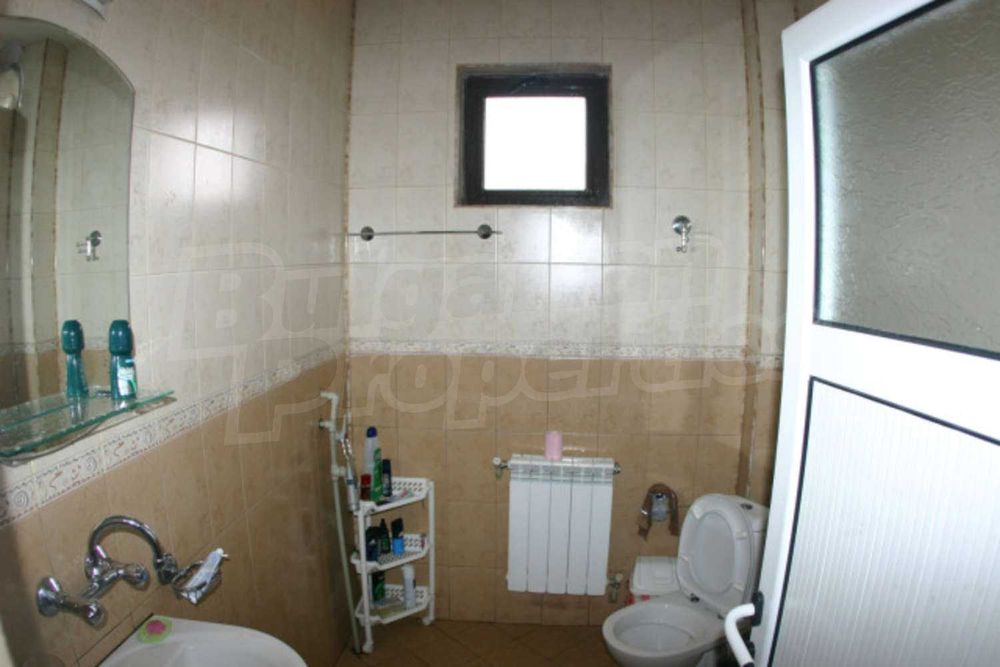 Дава се под наем Заведение в Банско - 500 кв.м за 1250 € - Снимка #19