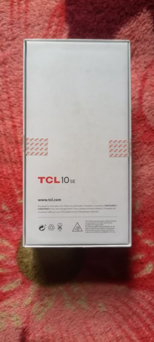 TCL 10 CE xotira 128 +4gb ishlaydi barariya 4ming apr versiya 11  bir
