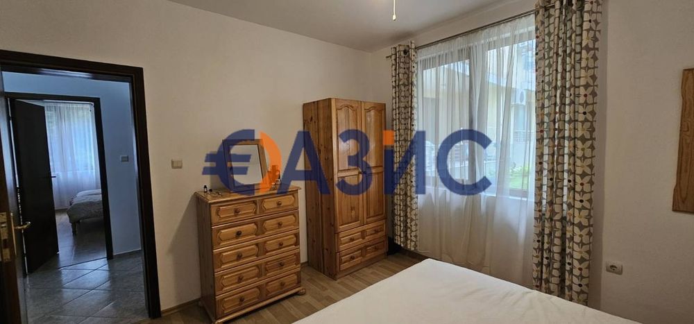 Апартамент с 2 спални в комплекс Глобал Сити, Несебър, България, 95 кв