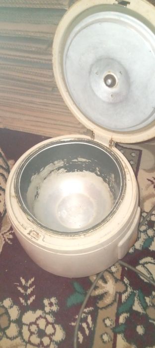 Продам кашеварку и ручной блендер