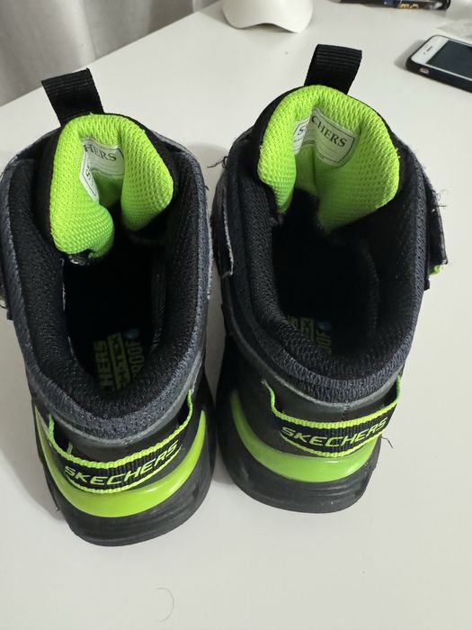 Ghete Skechers Tech Grip High Surge marime 32 copii