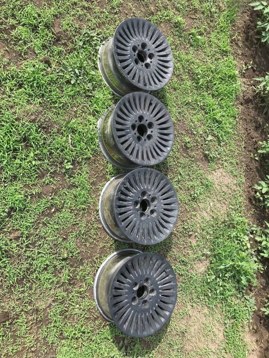 Продам диски бмв р15