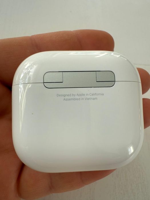 Продам аирподс 4