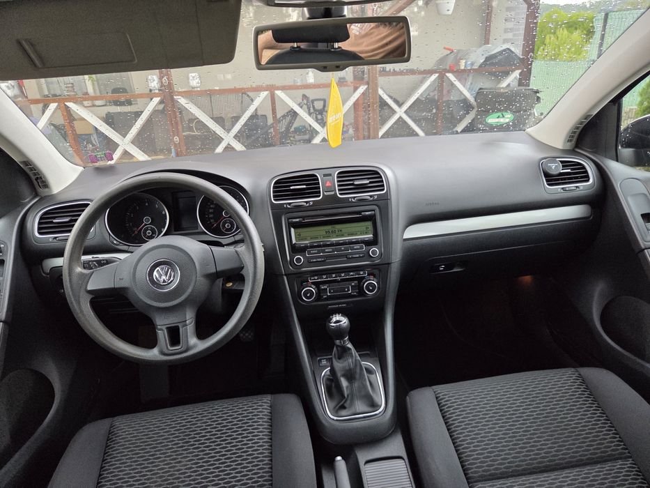 Vand golf 6 benzina 1.4 clasic