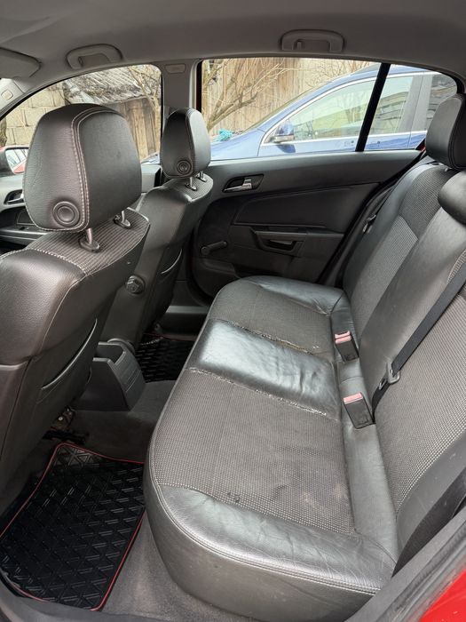 Vând Opel Astra H 1.4 benzină