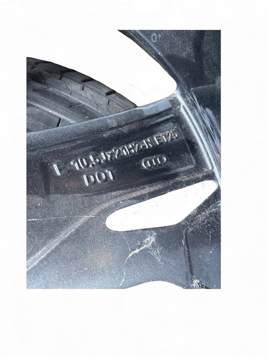 Джанти със чисто нови гуми Audi E-tron 285/40/21