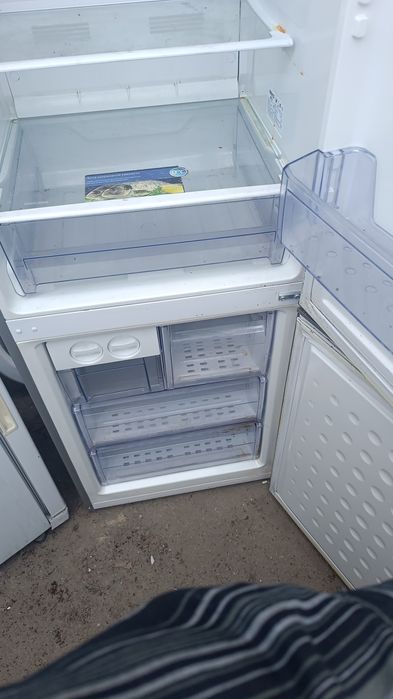 Холодильник вестел