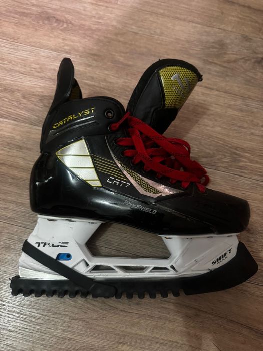 Хоккейные коньки True Catalyst 7