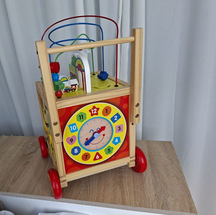 Centru de activitati - Cub - Copii mici