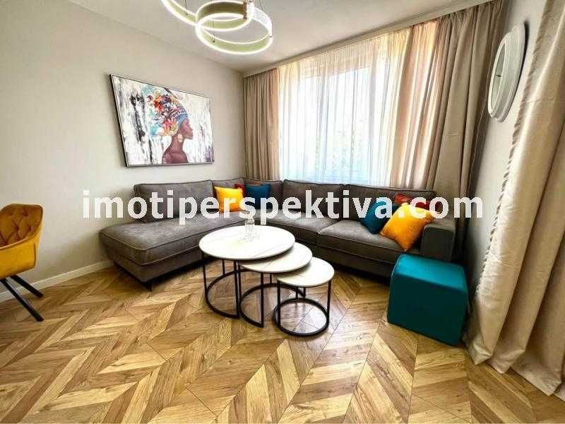 Продава се Тристаен апартамент в Пловдив, Христо Смирненски - 97 кв.м за 2269 €/кв.м - Снимка #3
