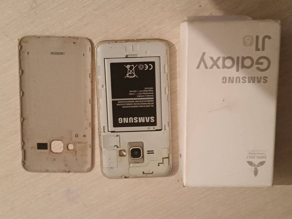 Самсунг  галакси  J1