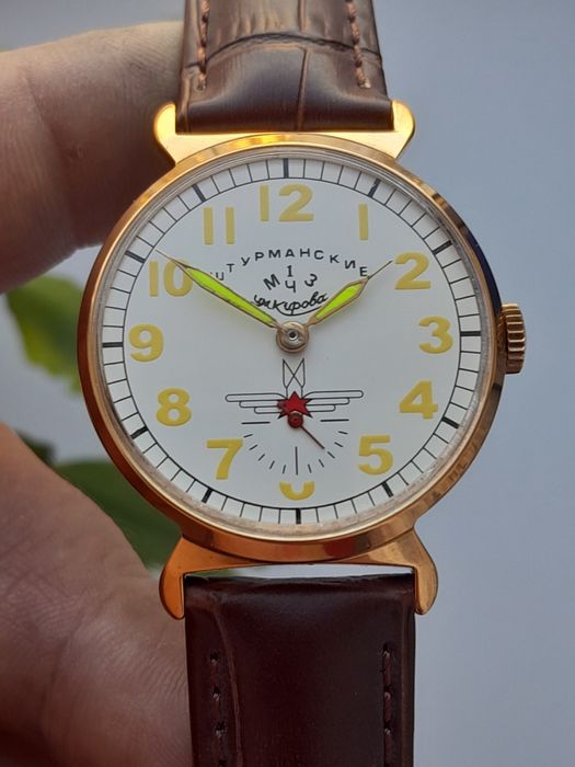 Продам позолоченные часы СССР