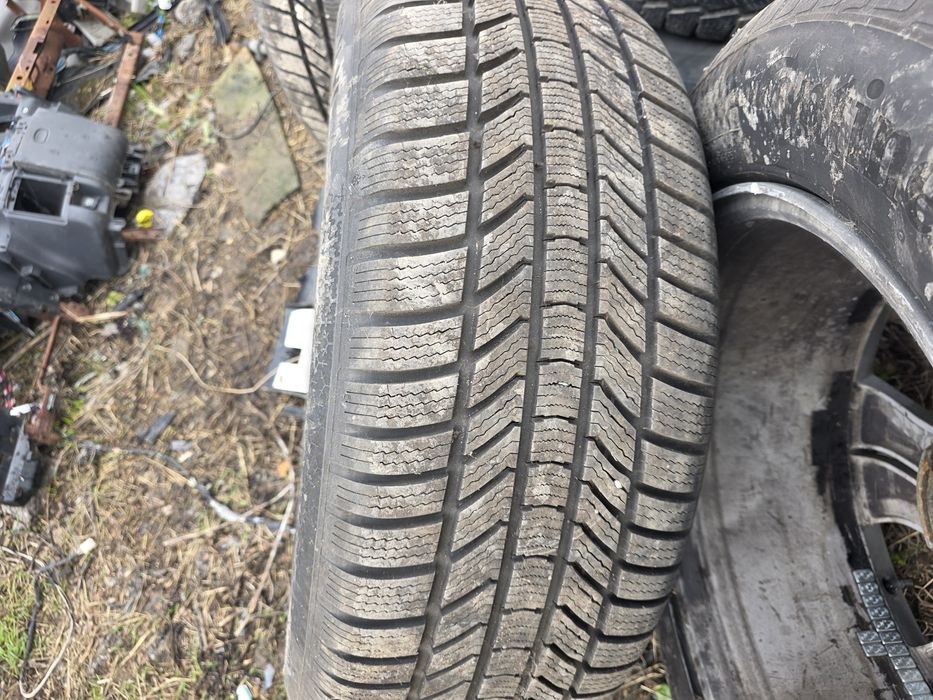 Джанти с гуми за Mercedes GL 2008 година почти нови гуми