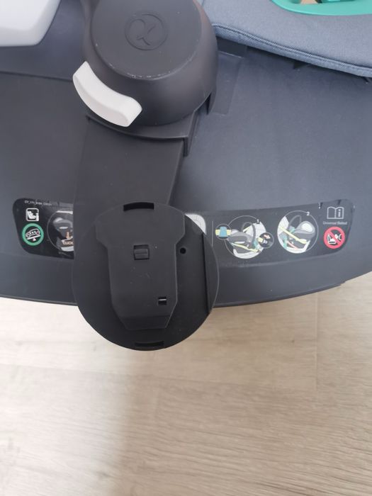 Cybex Aton 5 столче за кола