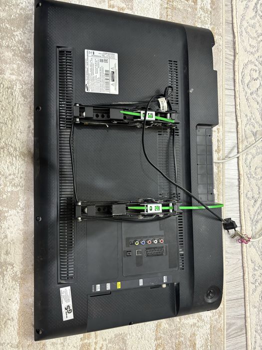 Телевизор samsung