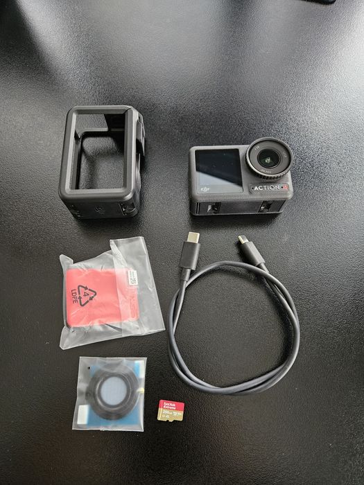 DJI Osmo Action 4 + 256GB SD card