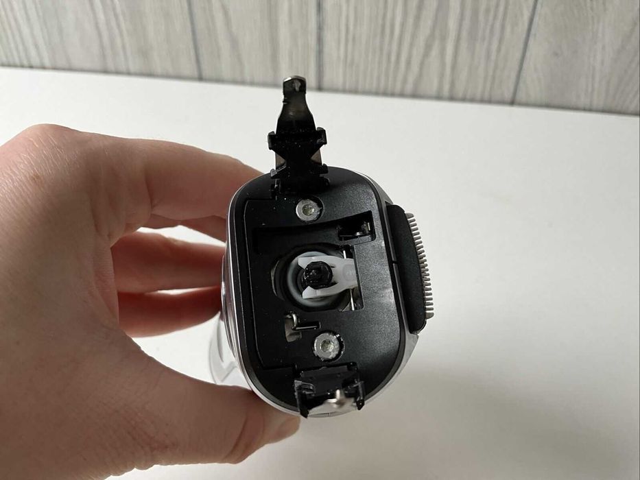 Работеща електрическа самобръсначка Braun Series 9 Wet & Dry type 5790 на части
