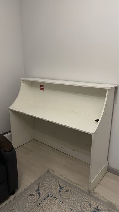 ресепшен в хорошем состоянии