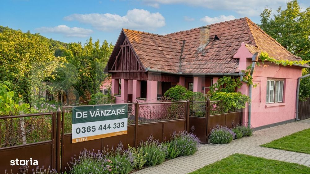 Casa de vanzare, 85 mp, teren 2.200 mp, zona Tampa - Mures