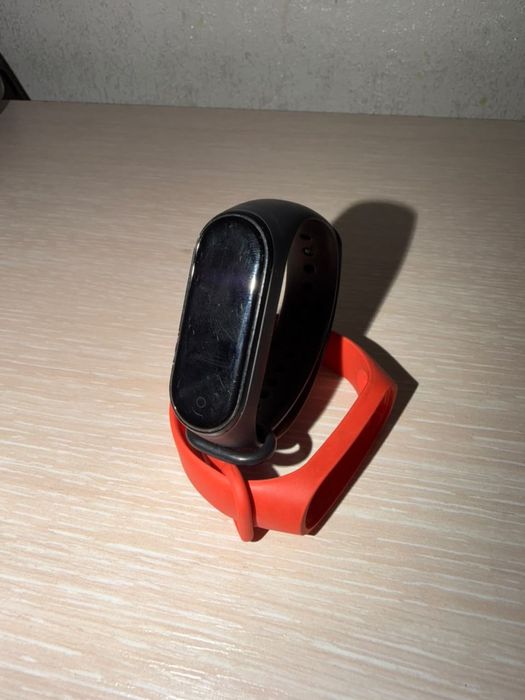 Xiaomi браслет смарт