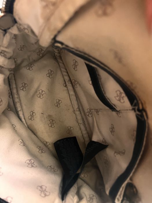 Дамска Раница Guess