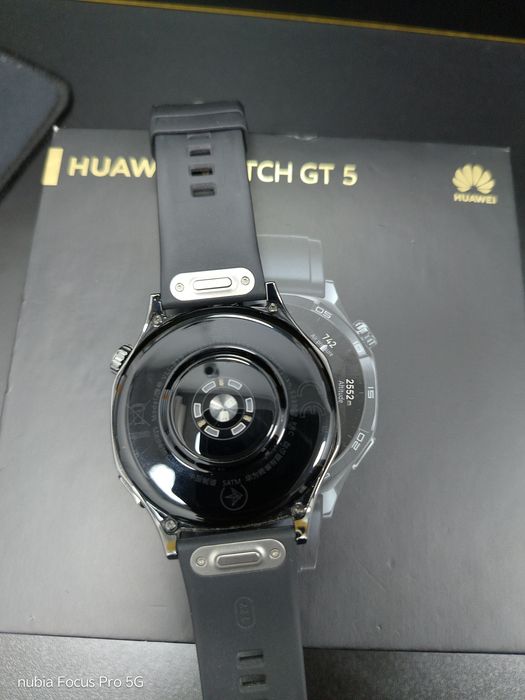 Продам Huawei Watch GT 5