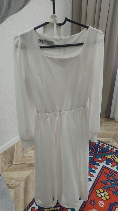 Продается платье