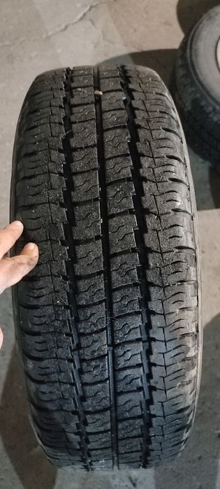 Vând jante aluminiu 205/65 R16C