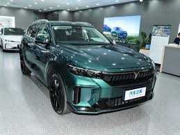 Voyah Free Hybrid 318km 4WD 2025 naxt va halol nasiya savdo