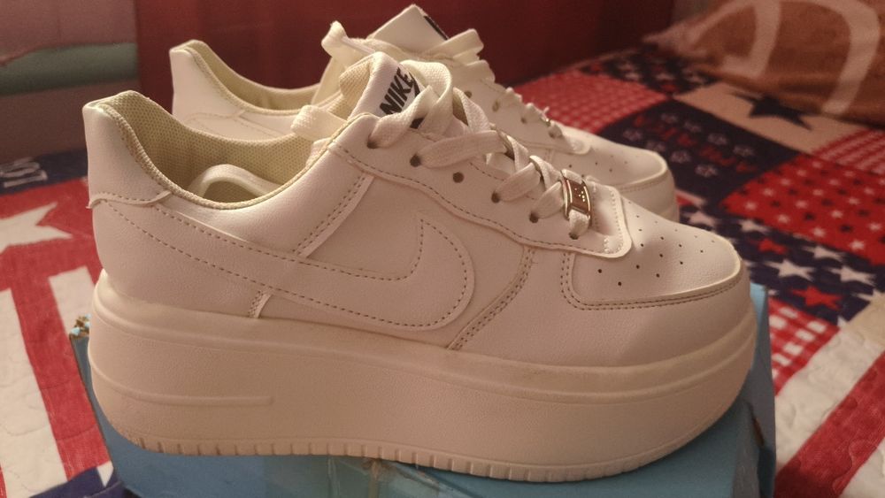 Белые Кеды натуральные