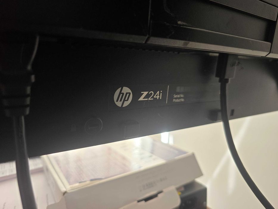 Мониторы HP Zdiscplay Модель Z24i