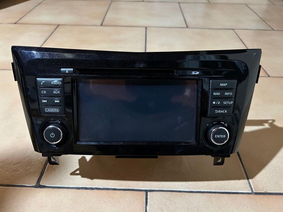 navigatie si camera originala nissan quashqai j11