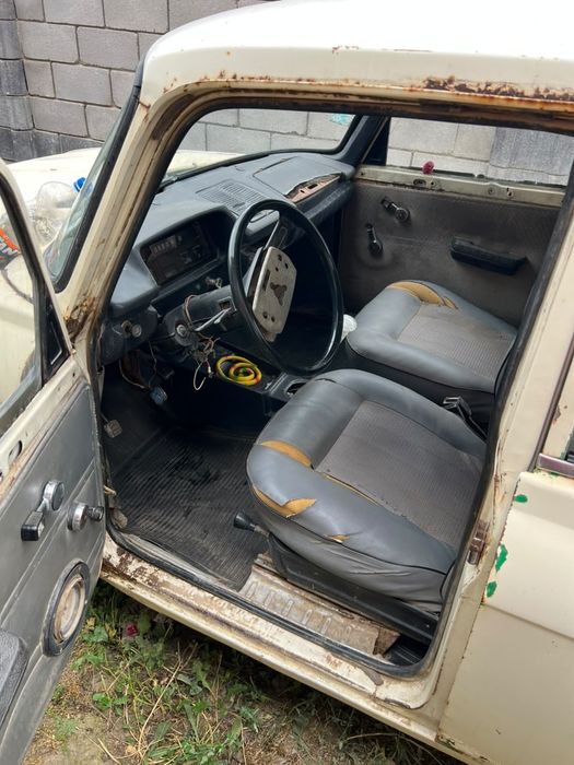Авто Москвич ИЖ 412