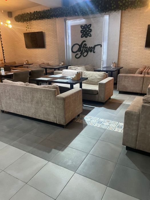 Продаются диваны и столы