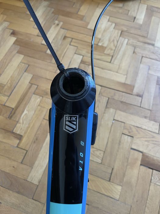 Santa Cruz V10 frame  + shock (XL size)