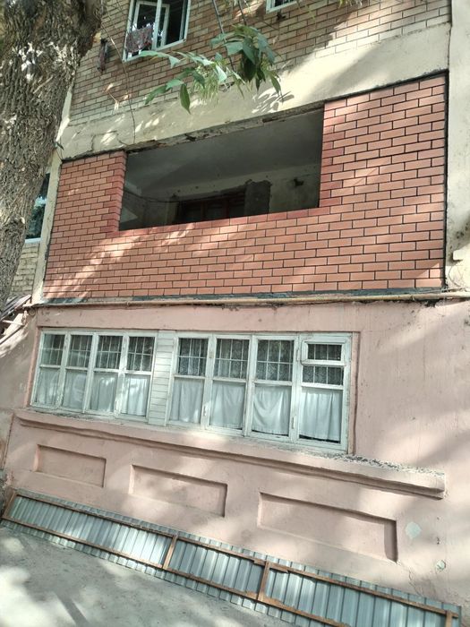 Balkonga g'isht teramiz.Kladka balkon . Керпичная кладка балканов