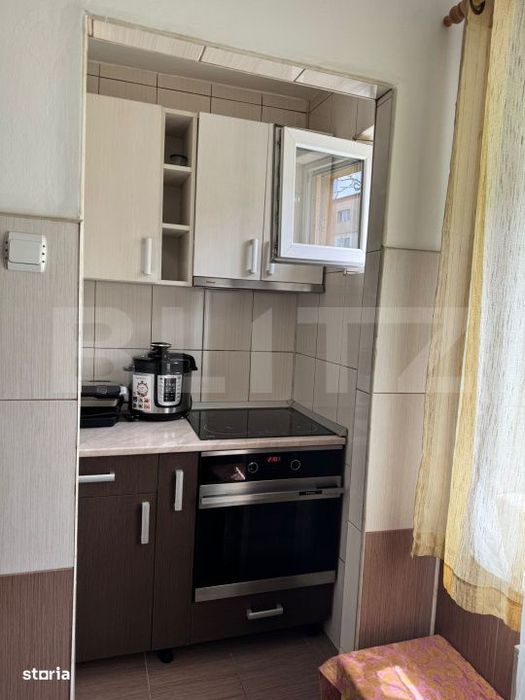 Apartament 3 camere, 72 mp, mobilat si utilat, zona Blocuri