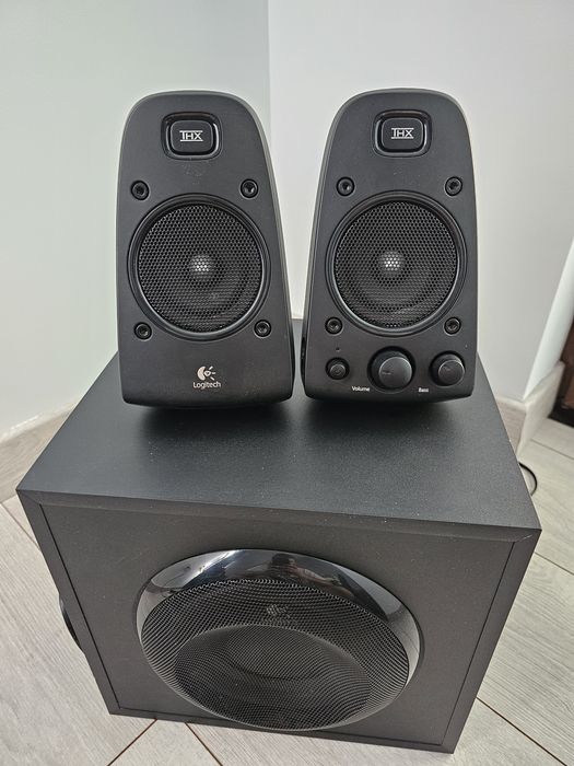 Vand boxe 2.1 Logitech Z623 pentru piese