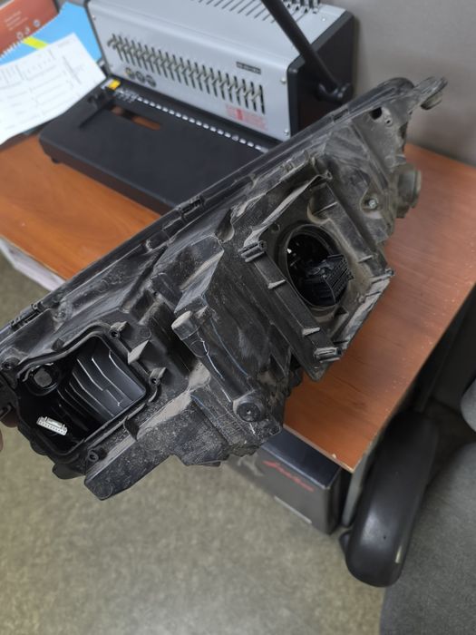 Фара на AUDI Q5 2017 год