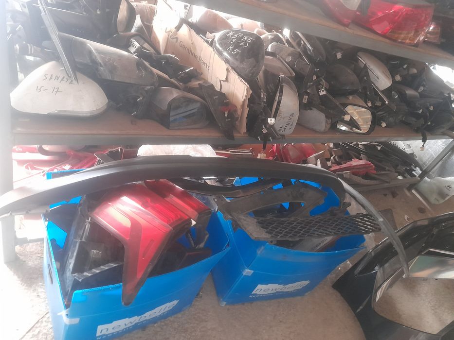 Оригинал запчасть стопы фара