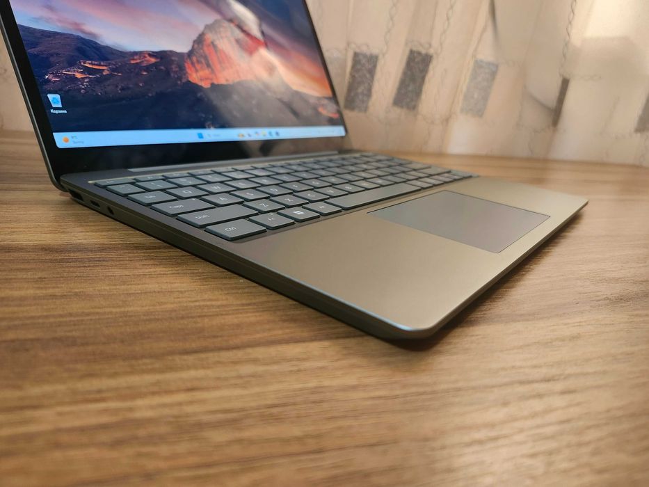 Microsoft Surface Laptop Go 3
