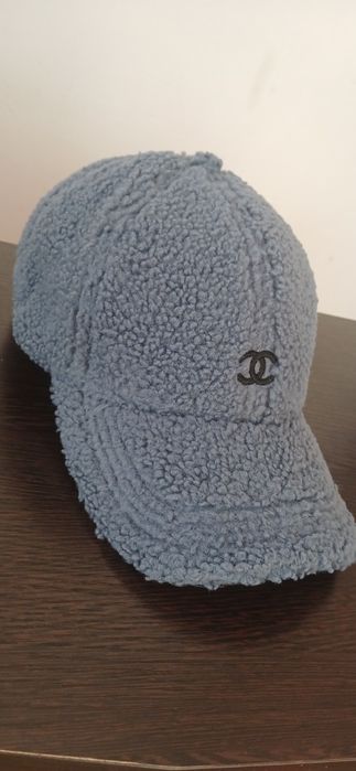 Продам кепку женскую