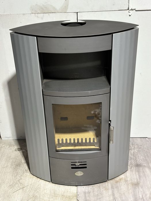 Sobe/semineu model Maxblank