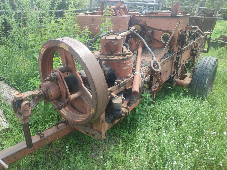 Продам прессподборшик