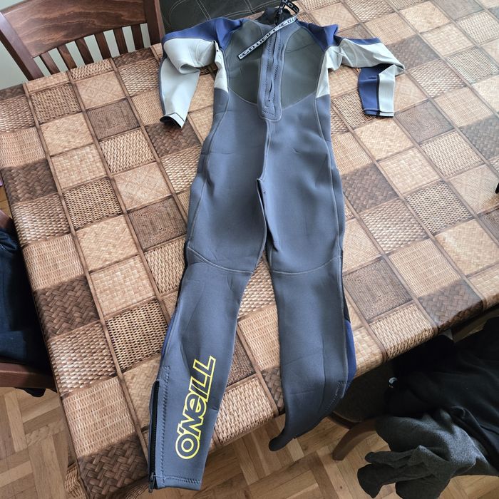 Неопренов костюм за деца, ONEILL ( wetsuit )