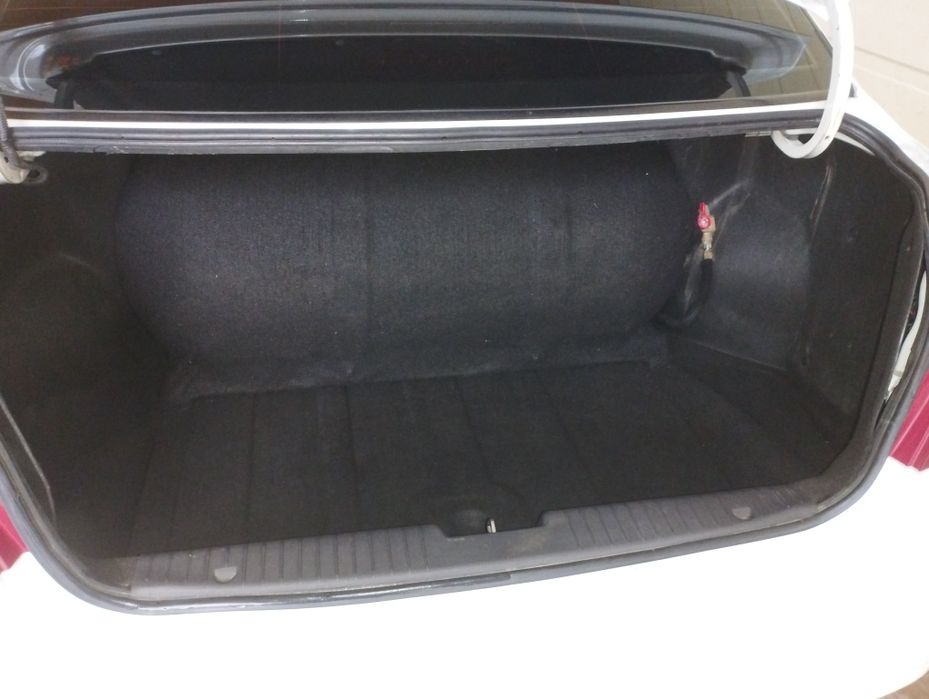 Lasetti srochna sotiladi