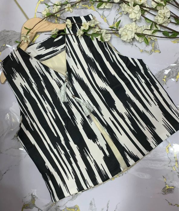 Жилетка адрас /атласные в ассортименте